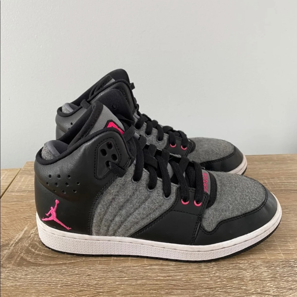 Boys Nike Air Jordan